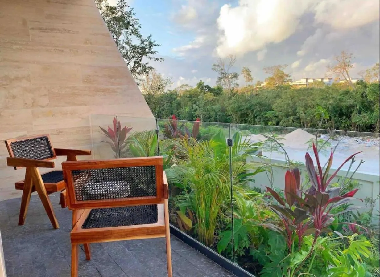 Luxurious Large Studio Apartment Tulum